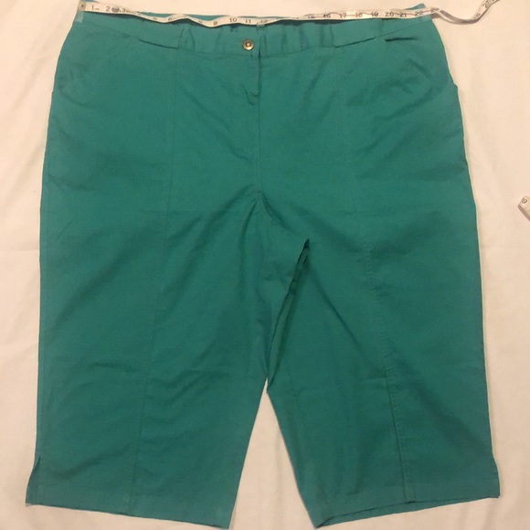 Ruby Rd Green Capri - Picture 3 of 7